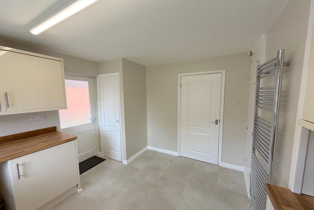 Property photo 3 of 11 Kitchen 2nd.Jpg