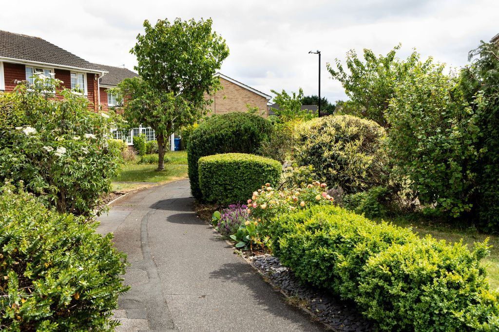 Property photo 3 of 26