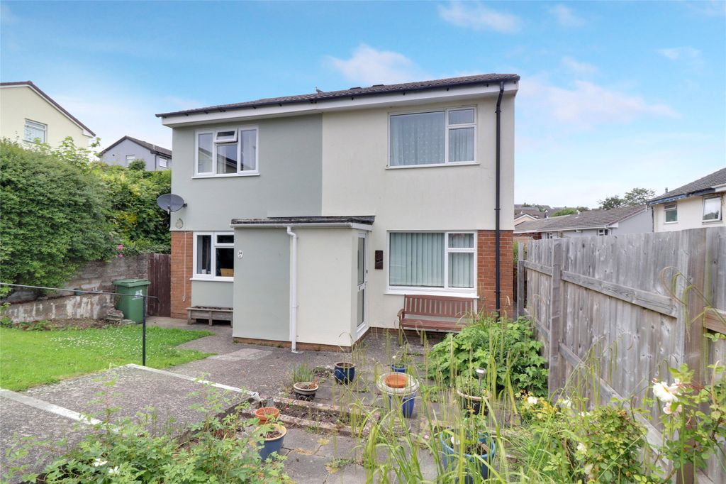 Property photo 3 of 14 3 - Picture No. 06