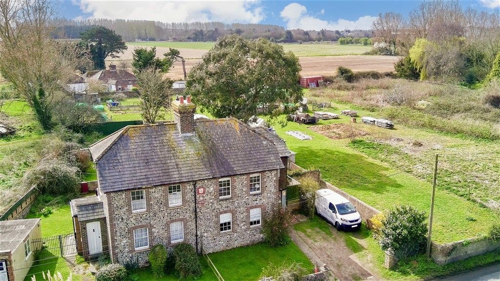 Property photo 1 of 16 Front