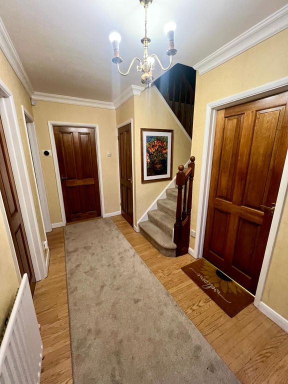 Property photo 2 of 23