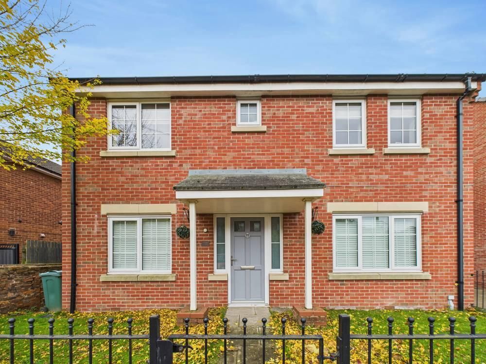 Property photo 1 of 23 Front (Exterior)