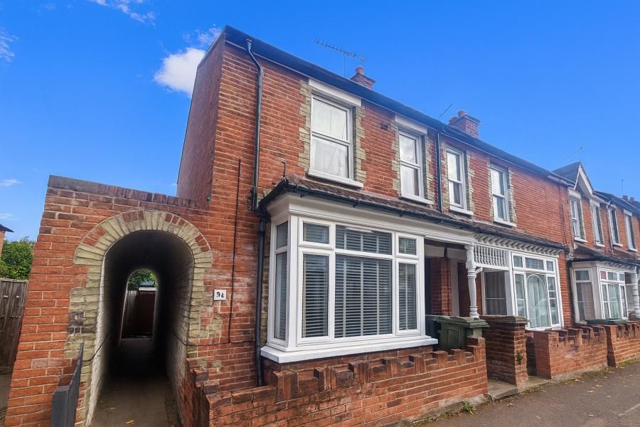 Property photo 1 of 8