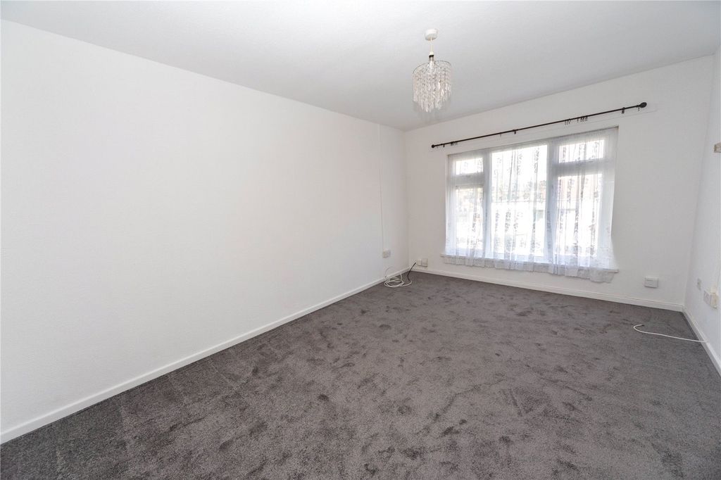 Property photo 2 of 10 Picture No. 06