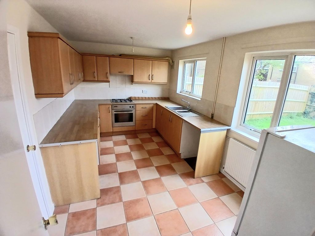 Property photo 2 of 25 Image