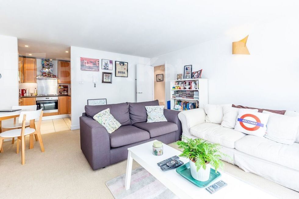 Property photo 3 of 7