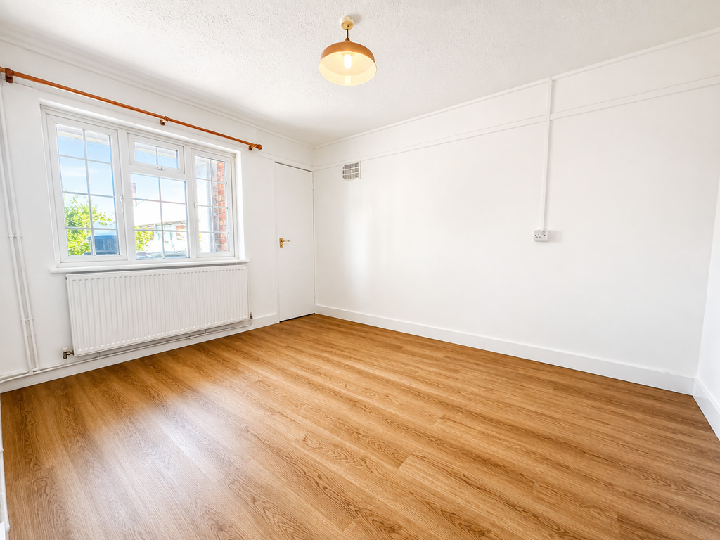 Property photo 3 of 3