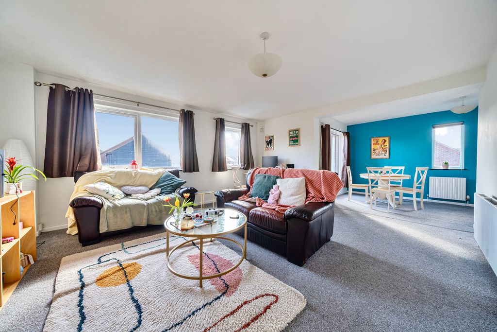 Property photo 2 of 17 Living Area