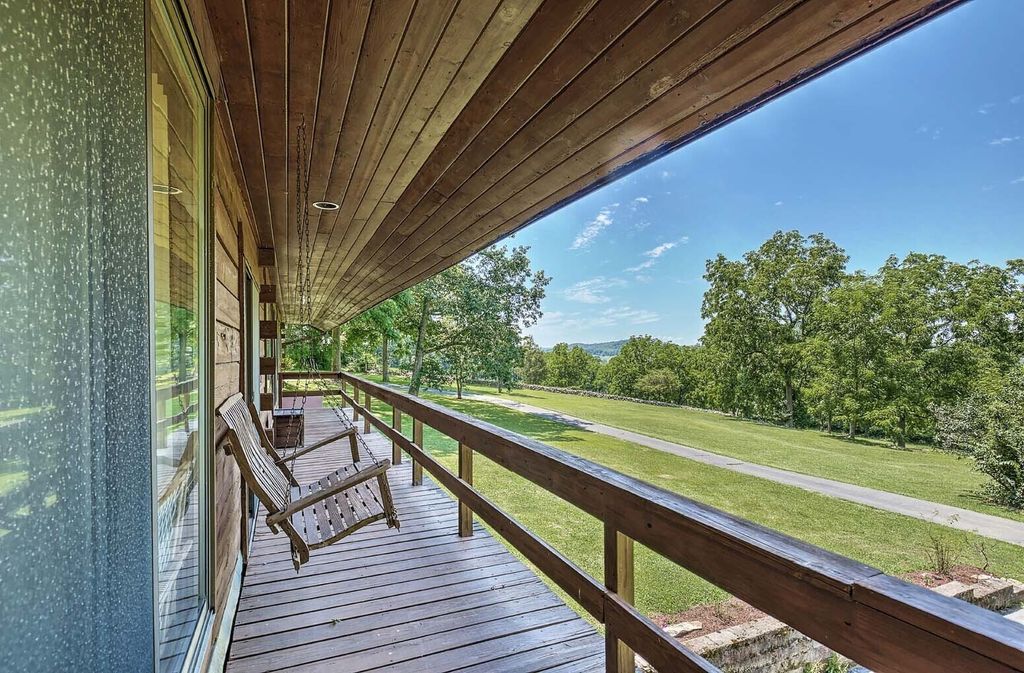 Property photo 3 of 8 <Alttext/>