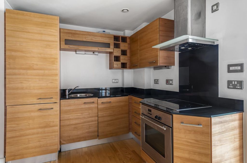 Property photo 3 of 8 904573 (5).Jpg