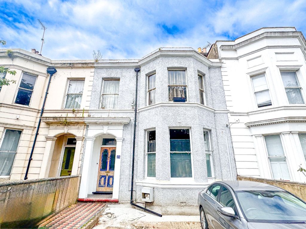 Property photo 1 of 21 4295920
