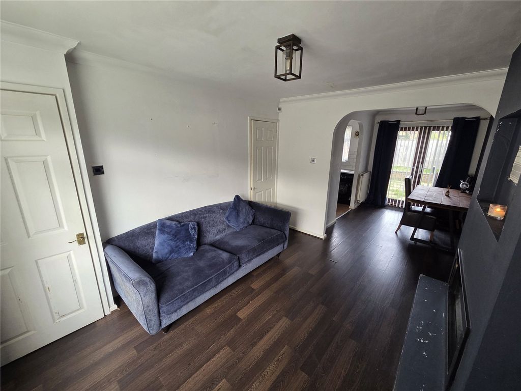 Property photo 3 of 15 Picture No. 10