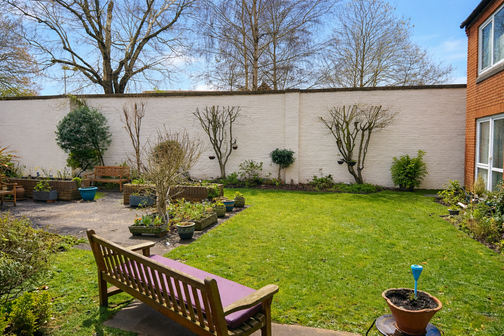 Property photo 2 of 10