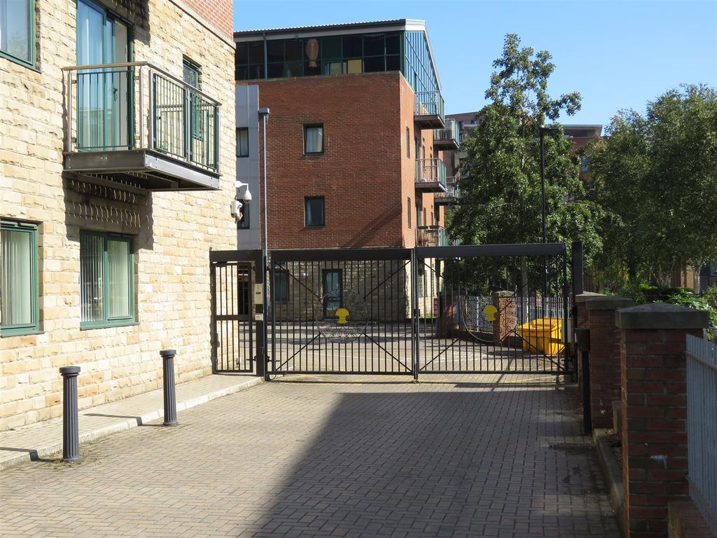 Property photo 1 of 16 Img_8756.Jpg