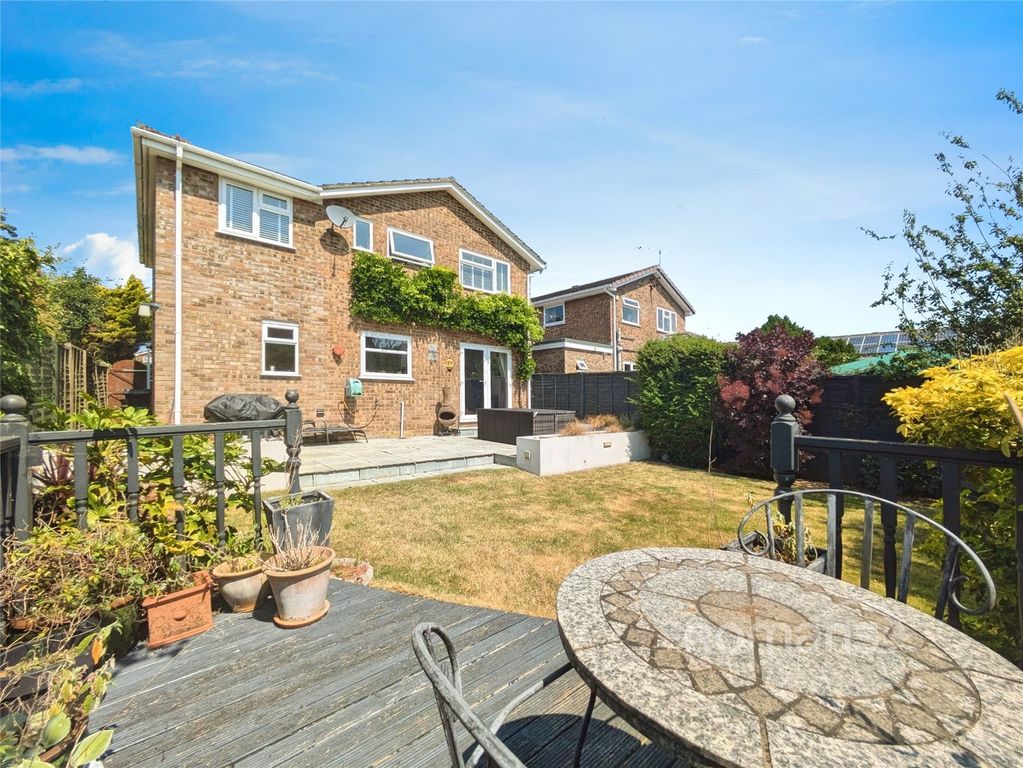 Property photo 2 of 18 Picture No. 07