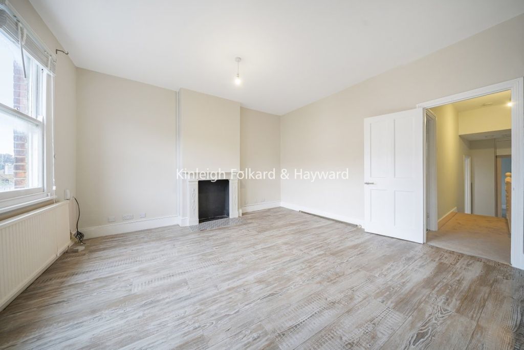 Property photo 2 of 6 662456d4-73d8-4176-9