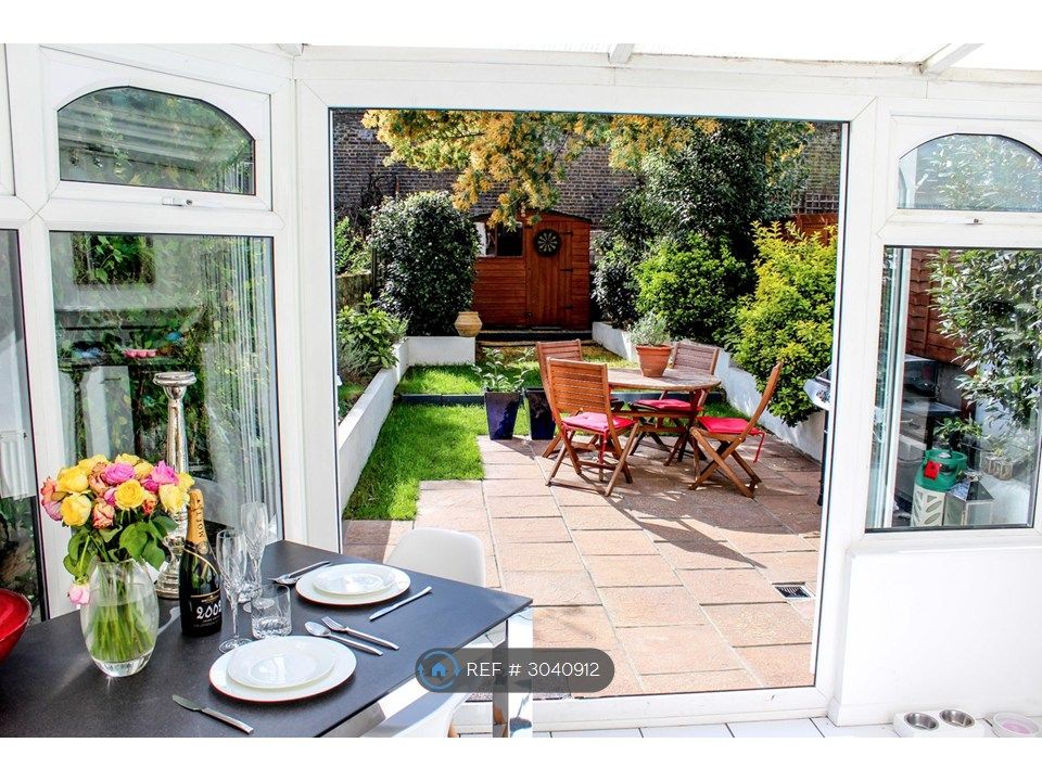 Property photo 1 of 10 Atrium And Garden