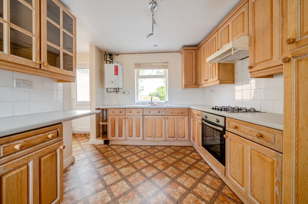 Property photo 3 of 14 1498347-9-6A62200Edce40