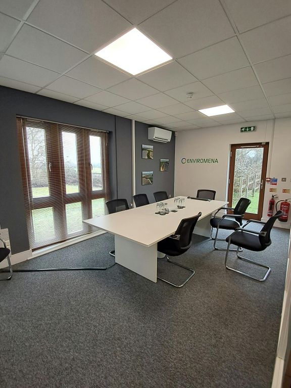 Property photo 2 of 14 1000010625.Jpg