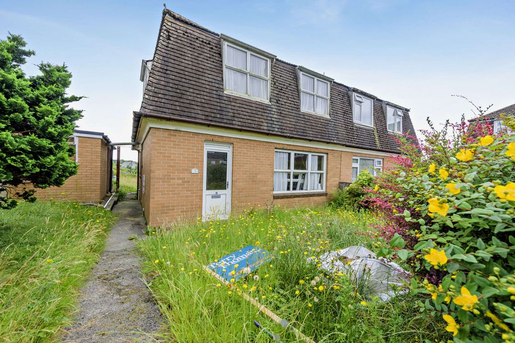 Property photo 1 of 27
