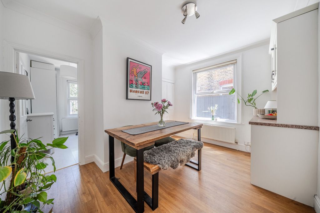 Property photo 3 of 12 1479414-11-6A3158...