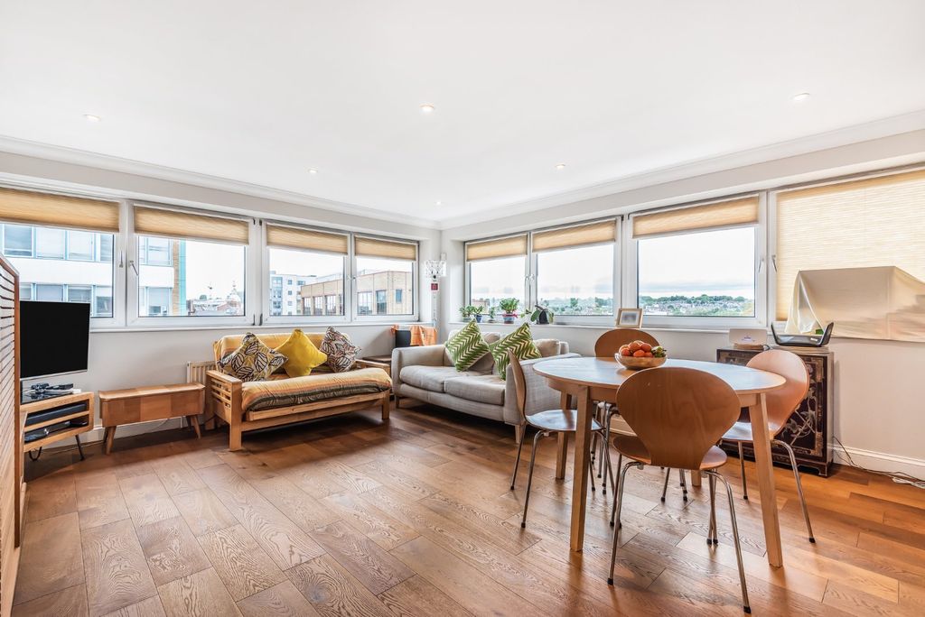 Property photo 1 of 15 Picture No. 04