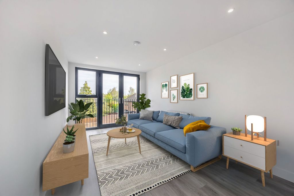 Property photo 1 of 11