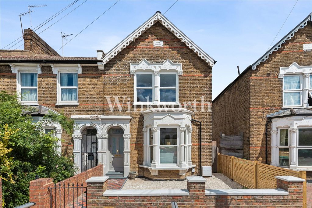 Property photo 2 of 33 Picture No. 45