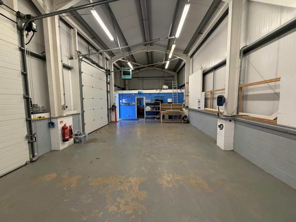 Property photo 3 of 10 Photo 10-02-2026, 15 32 35.Jpg