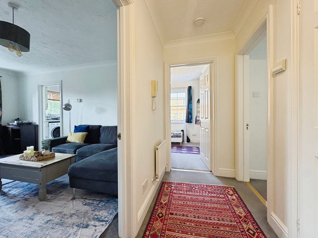 Property photo 3 of 13 Pbox-Img.Jpg