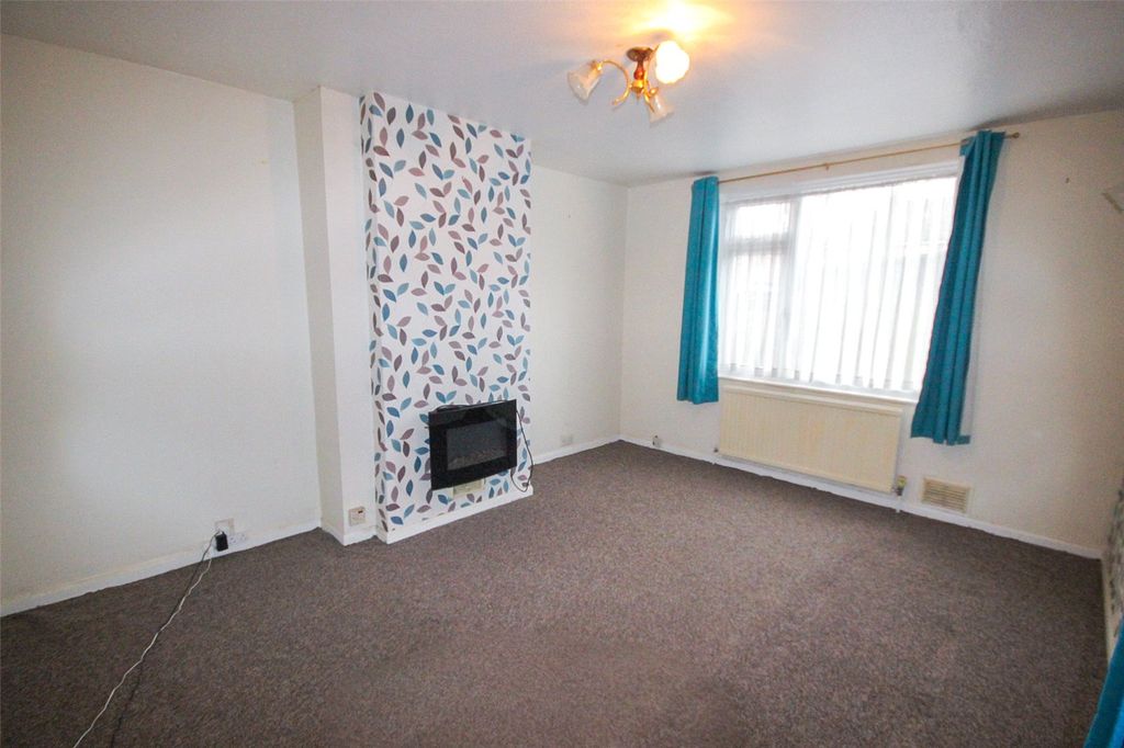 Property photo 2 of 13 Picture No. 06