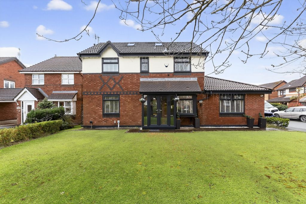 Property photo 1 of 20