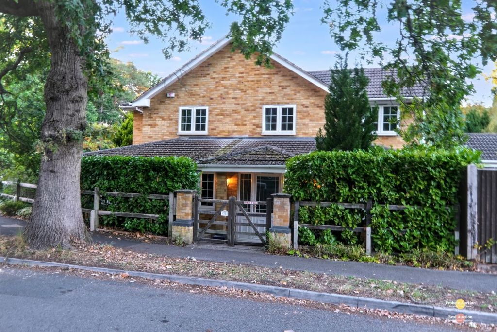 Property photo 1 of 20