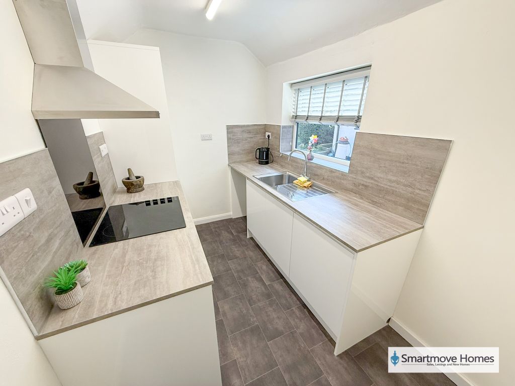 Property photo 3 of 11 Img_8204