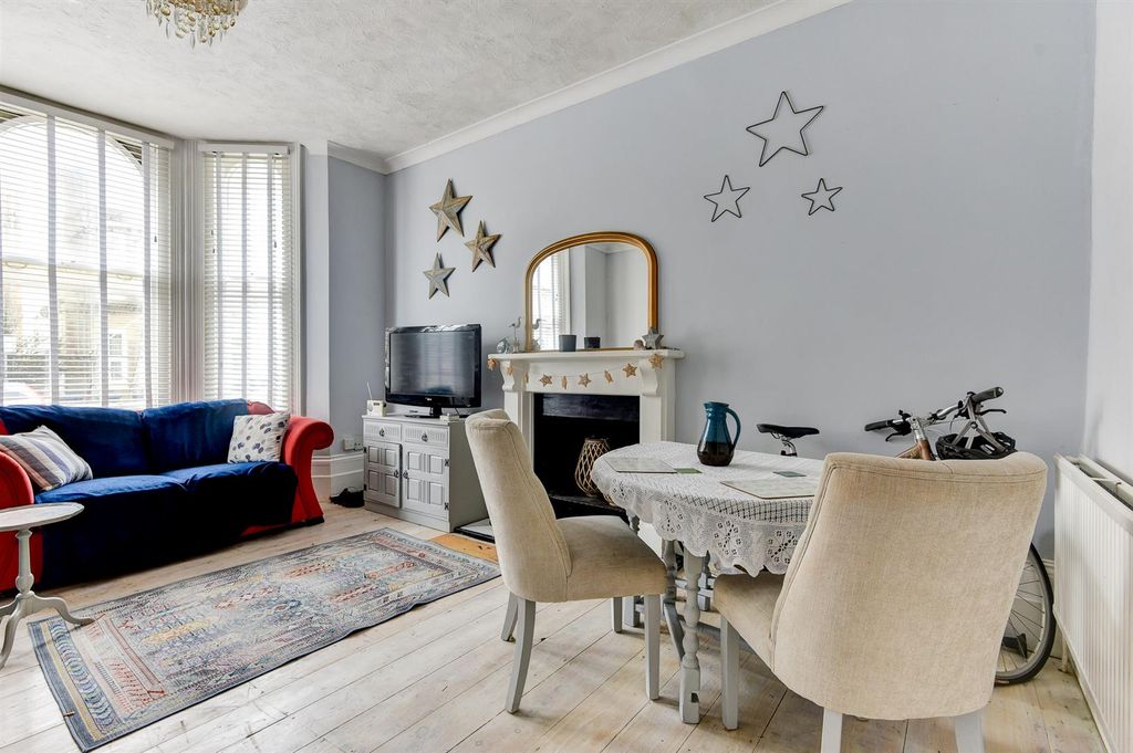 Property photo 2 of 17 2Selden-5.Jpg