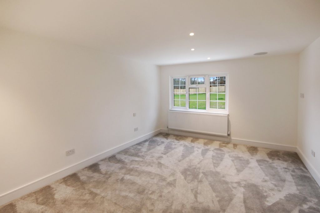Additional image 22 of 5 bed detached house for saleTurners Hill Road, East Grinstead RH19