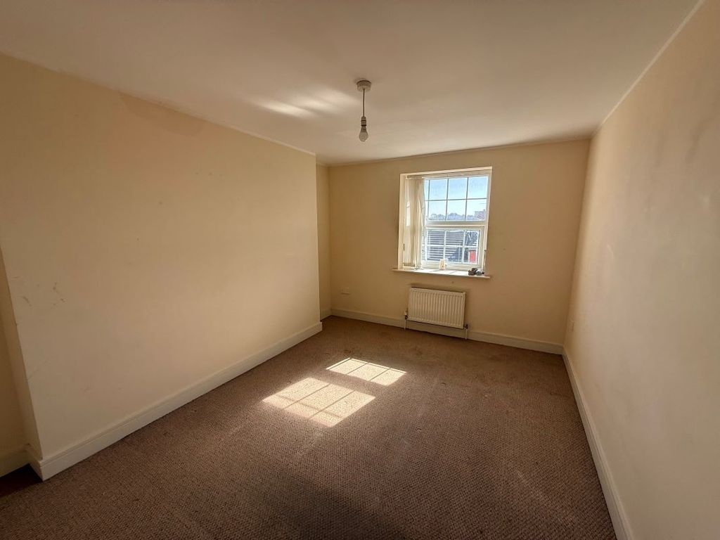 Property photo 3 of 6 Image 3