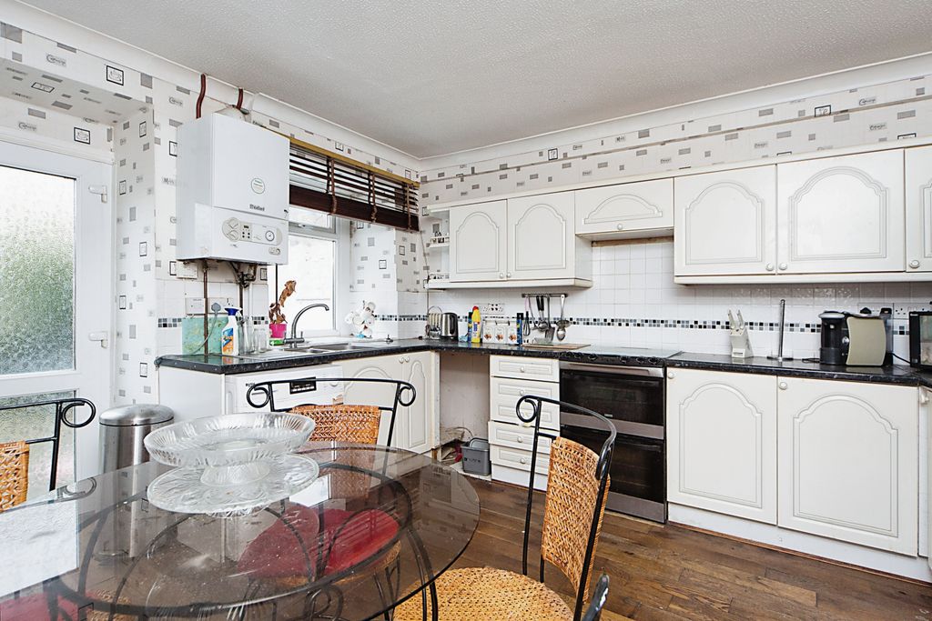 Property photo 1 of 15 Photography