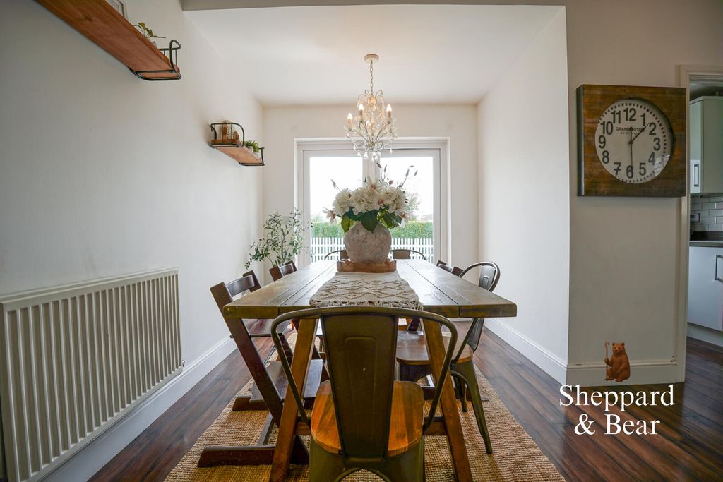 Property photo 3 of 38 Dining Room