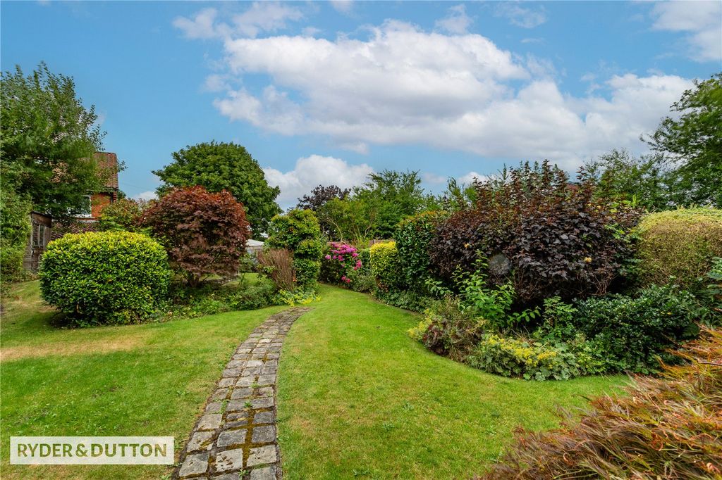 Property photo 3 of 22 Picture No. 20