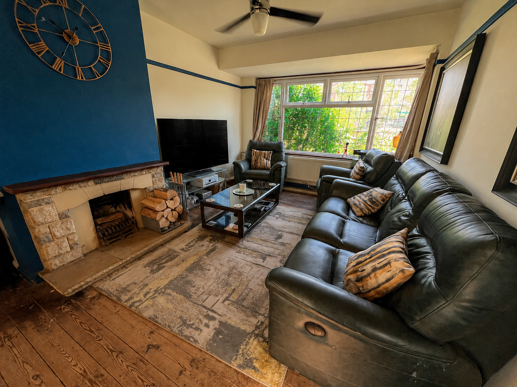 Property photo 2 of 29