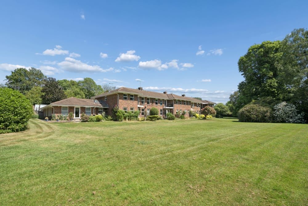 Property photo 1 of 18