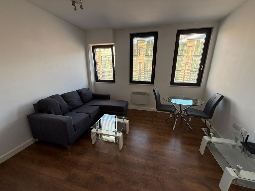 Property photo 3 of 5