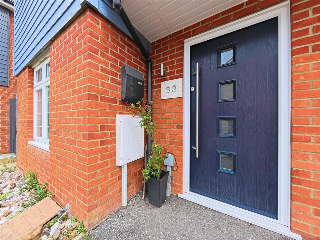 Property photo 2 of 26 External (8).Jpg