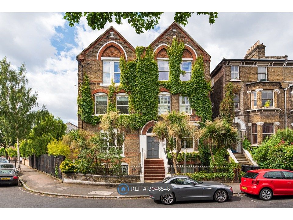 Property photo 1 of 8