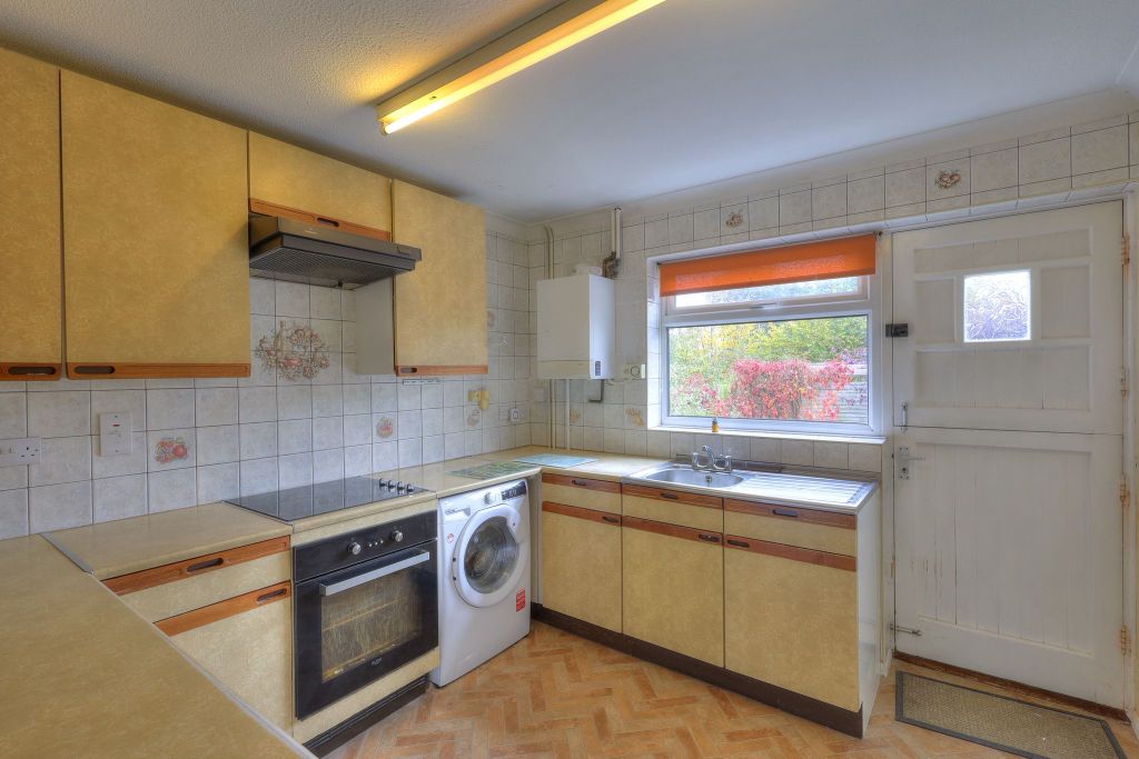 Property photo 3 of 13