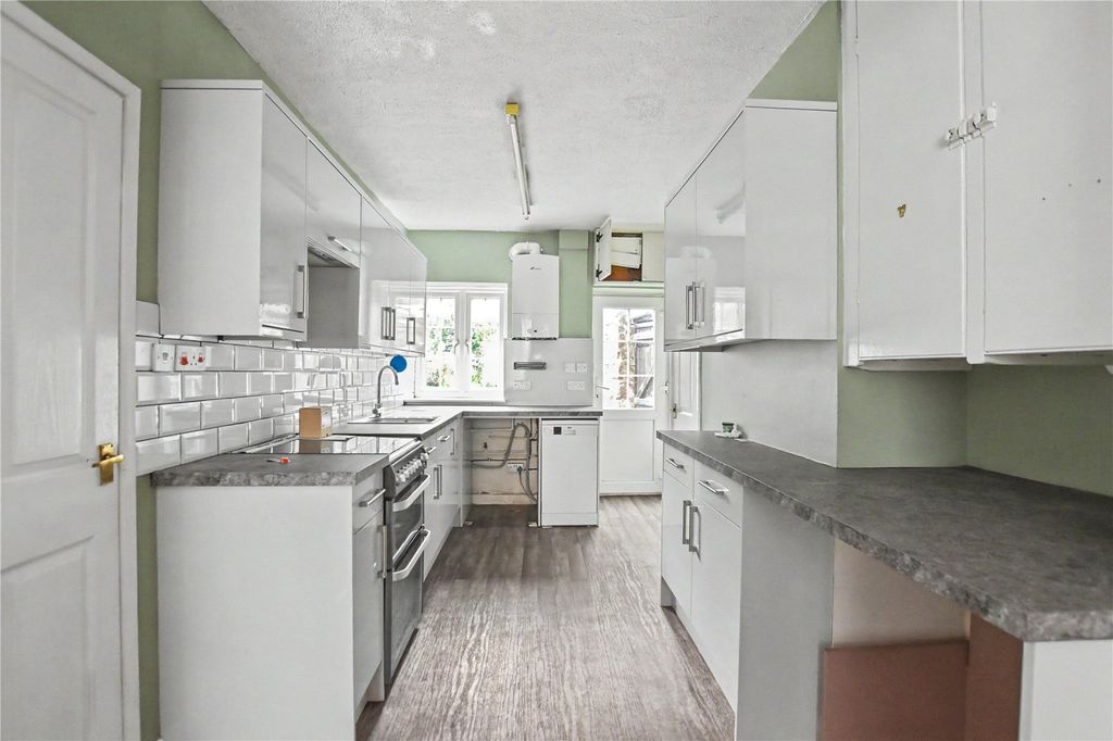 Property photo 3 of 19 Picture No. 03