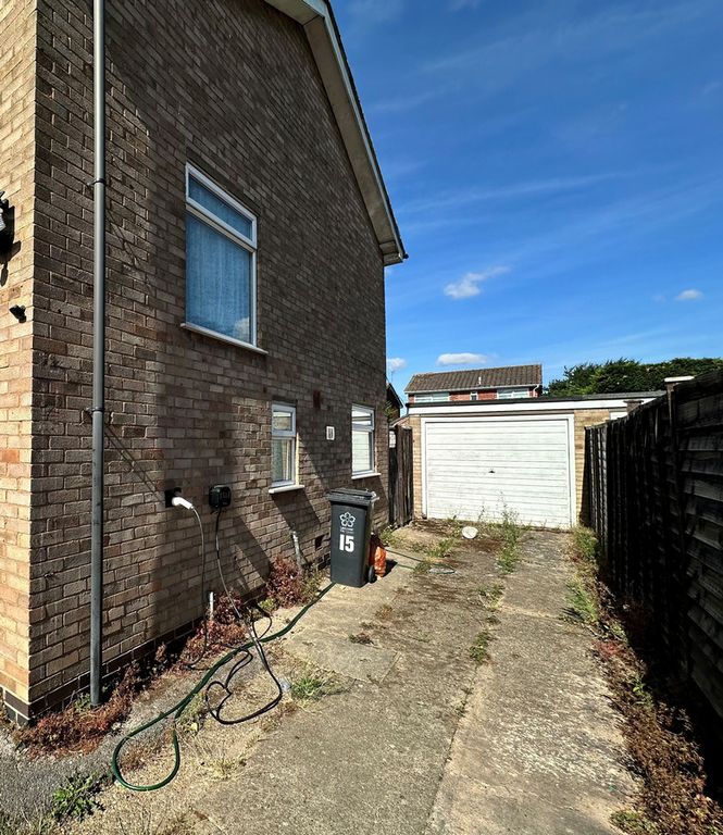 Property photo 2 of 14