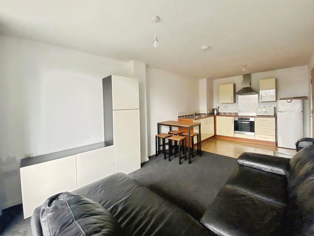 Property photo 2 of 14 Picture No. 33