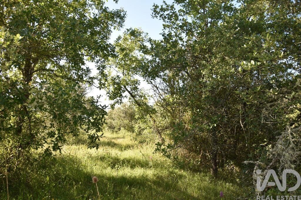 Property photo 1 of 28
